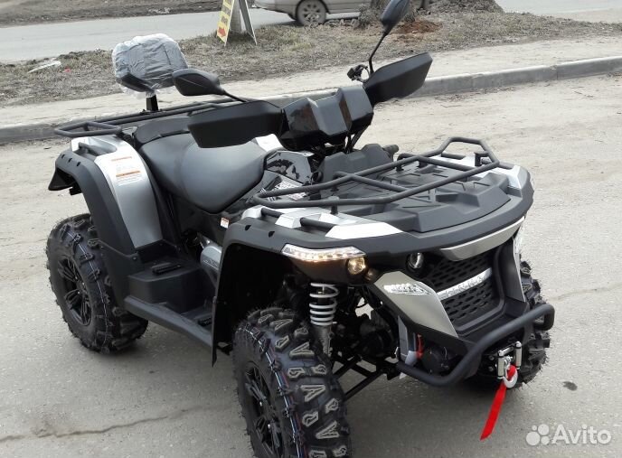Квадроцикл linhai yamaha M550L EFI 4х4