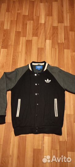 Куртка бомбер adidas