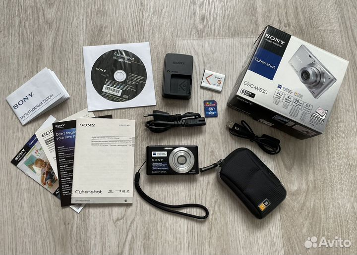 Sony Cyber-shot DSC-W530