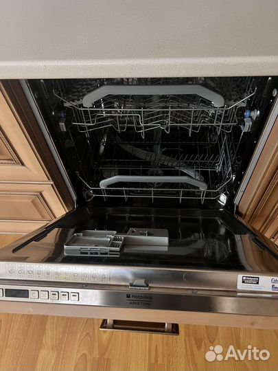 Кухня бу с техникой