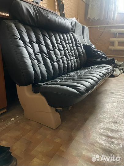 Сиденья на hyundai grand starex Limousine