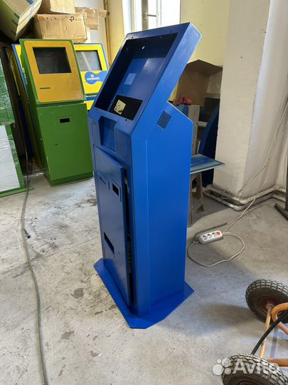 Корпуса платежных терминалов с выдачей