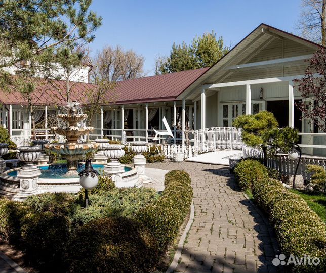 Менеджер ресторана, Администратор ресторана