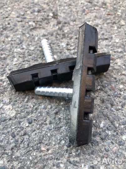 Колодки без резьбовые