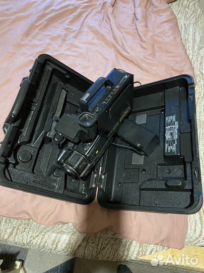 Видеокамера hitachi vhs movie 600