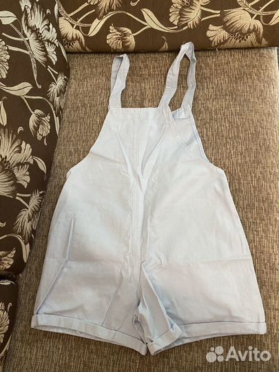 Комбинезон с шортами