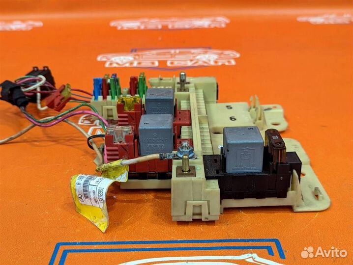 Блок предохранителей w163 ML-class 112.942 3,2