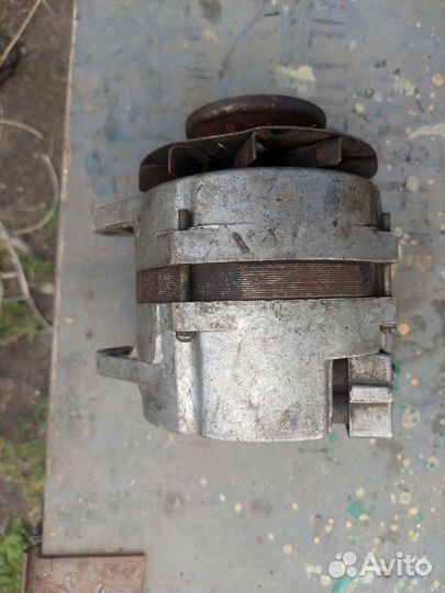 Генератор ЗИЛ 130