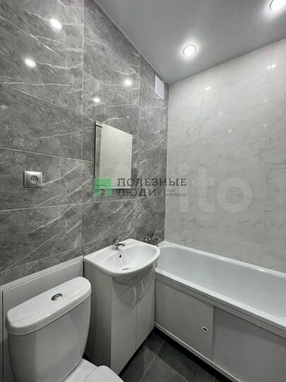 2-к. квартира, 43 м², 5/5 эт.