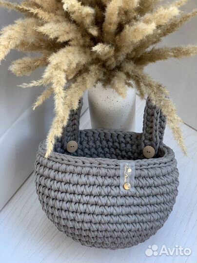 Подвесная корзинка на кроватку.Разных цветов