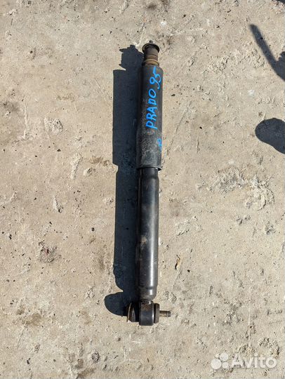 Амортизатор Toyota Land Cruiser Prado KZJ95 1kzte