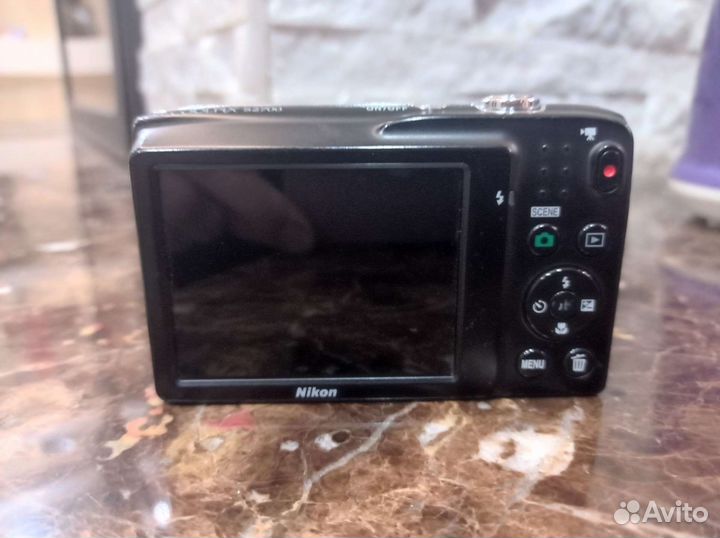 Компактный фотоаппарат