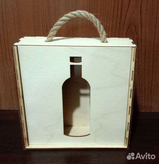 Коробка из дерева под набор для глинтвейна