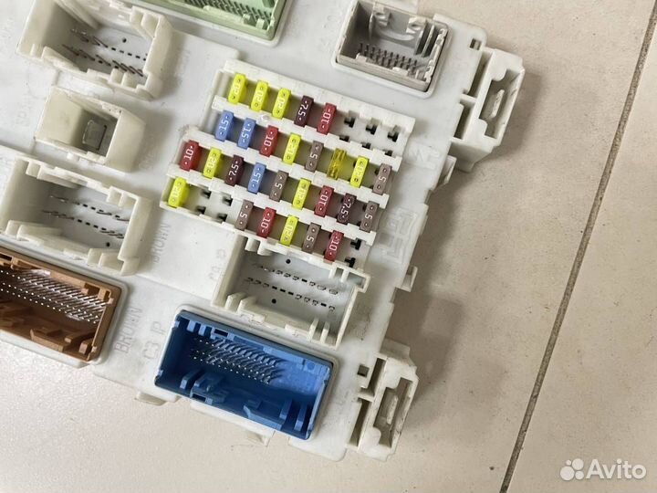 Блок предохранителей Ford Focus 3 2011