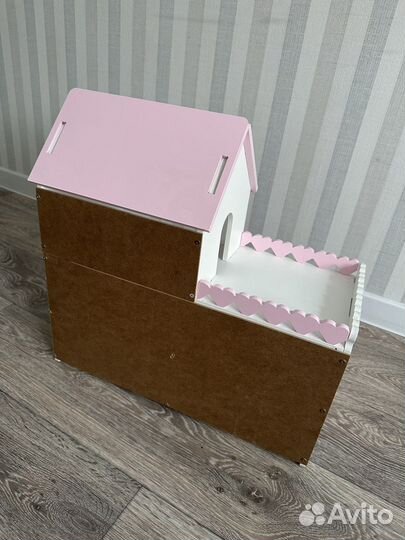Домик кукольный