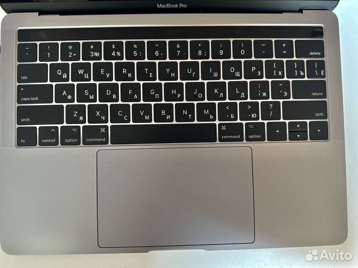 Macbook pro 13 2017 (space gray) touch bar