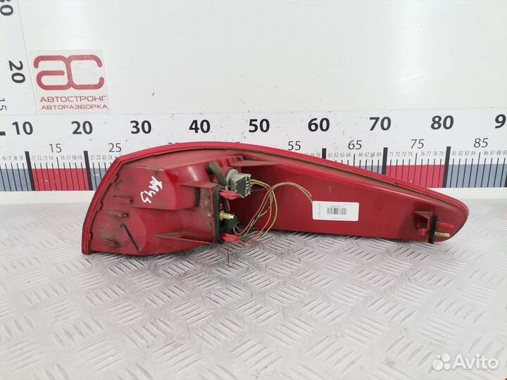 Фонарь для Peugeot-Citroen 607