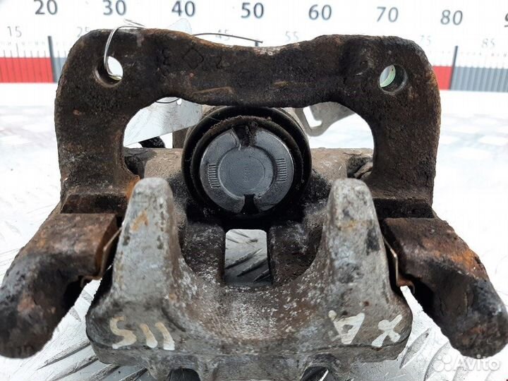 Суппорт задний правый для Volkswagen Golf 4