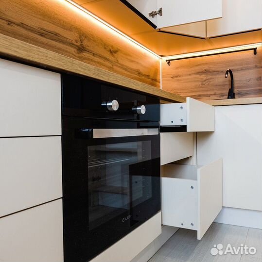 Кухня (цена за всю кухню)km-35551