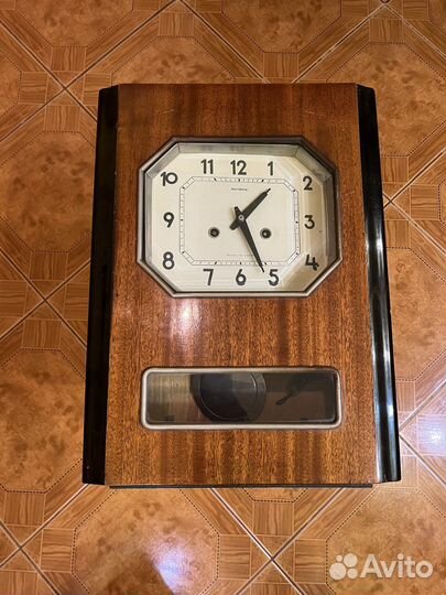 Часы настенные Jantar СССР