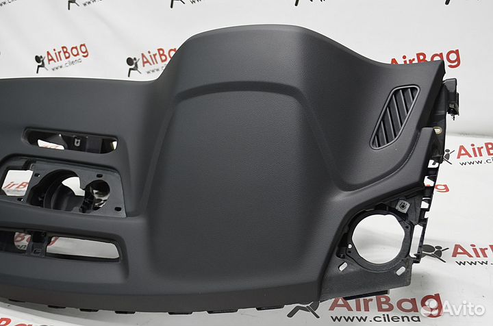 Торпедо панель приборов Audi Q7 арт.:08