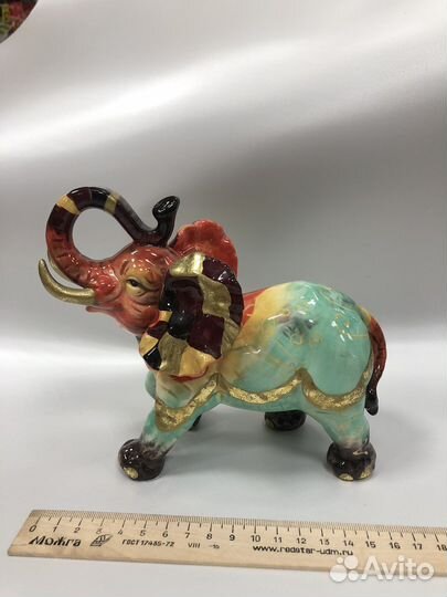 Статуэтка слон