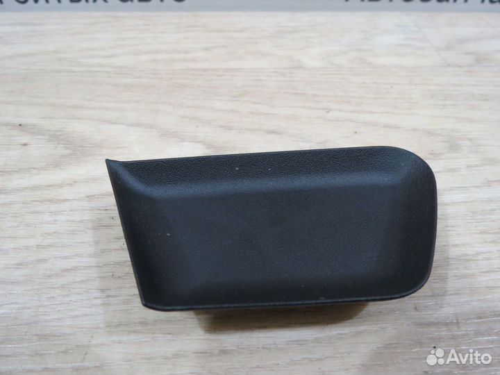 Накладка ручки передняя левая Kia Optima 4