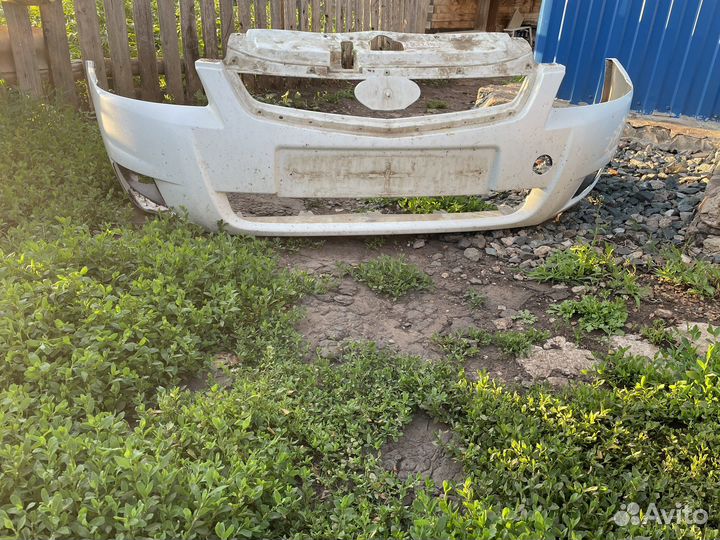 Передний бампер priora 2 белое облако