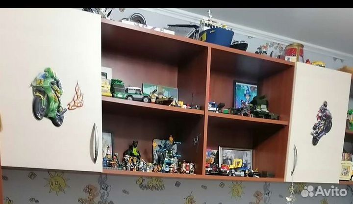 Полка настенная детская