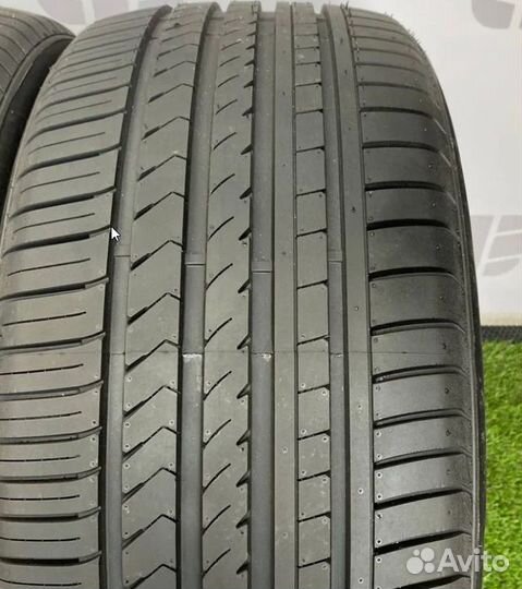 Winrun R330 245/40 R20