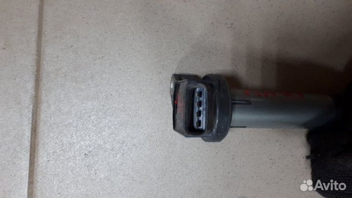 Катушка зажигания Toyota Highlander GSU40L 2GR-FE