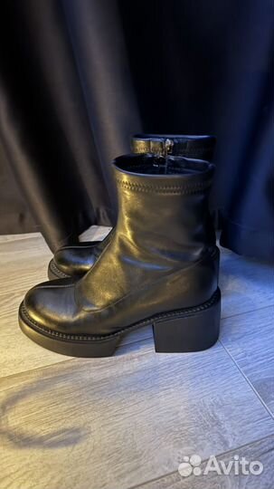 Ботинки женские демисезонные