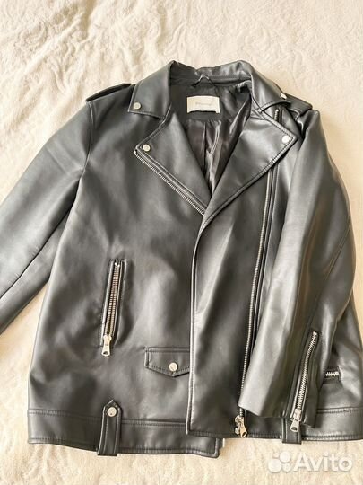 Кожаная куртка косуха женская Stradivarius