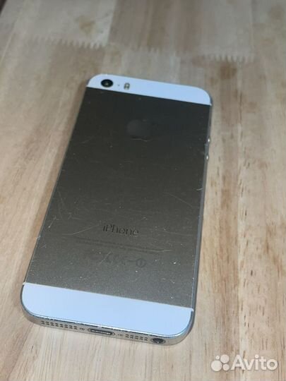 iPhone 5S, 16 ГБ