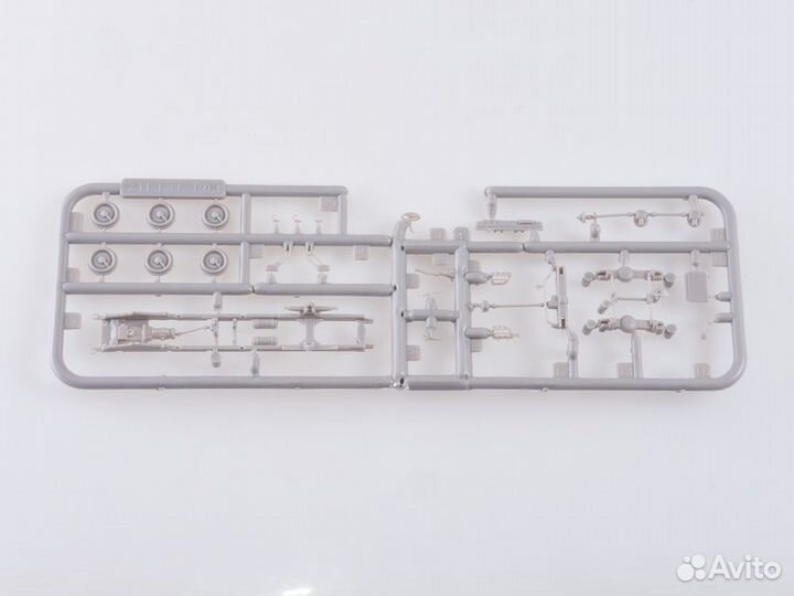 Сборная модель автомобиля AVD Models 1293AVD 1/72