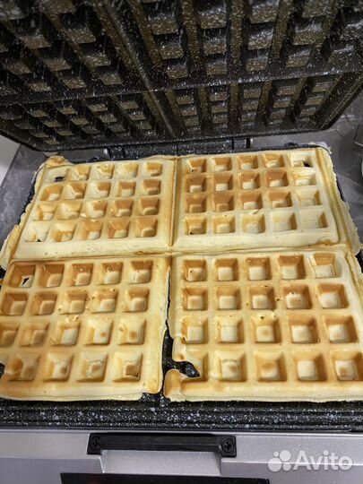 Электрическая вафельница бу