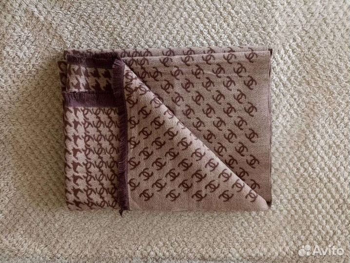 Шарфы и палантины