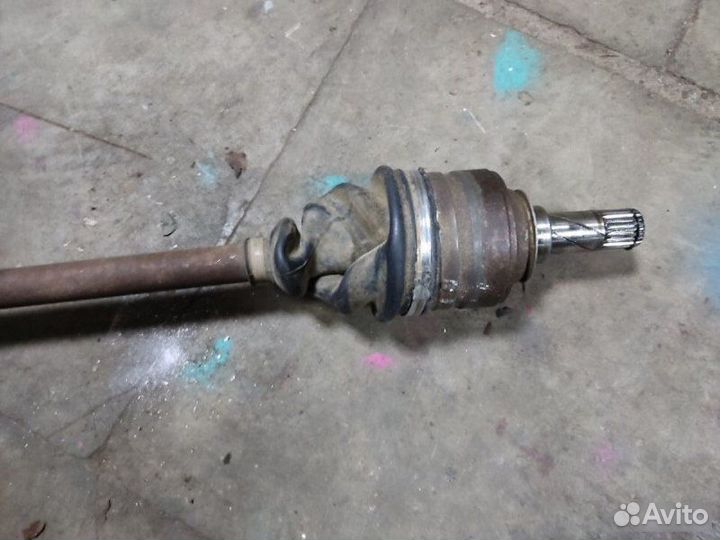 Привод передний правый Opel Combo Z13DTJ