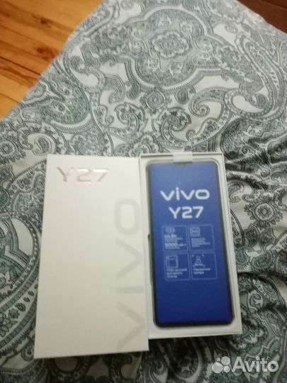 Телефон Vivo y27