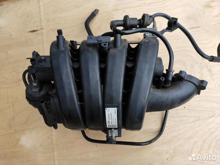 Коллектор впускной Z18XER 75.5 на Опель Астра