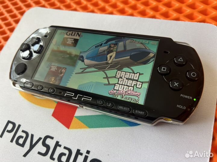 Sony psp3008 128Gb + 2300 игр
