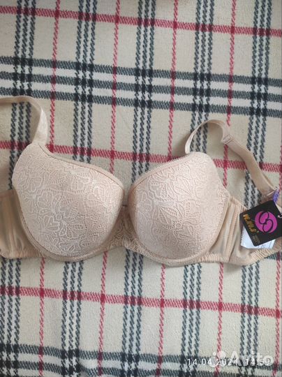 Бюстгальтер