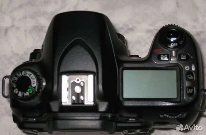 Nikon D80 body с объективом 50 мм
