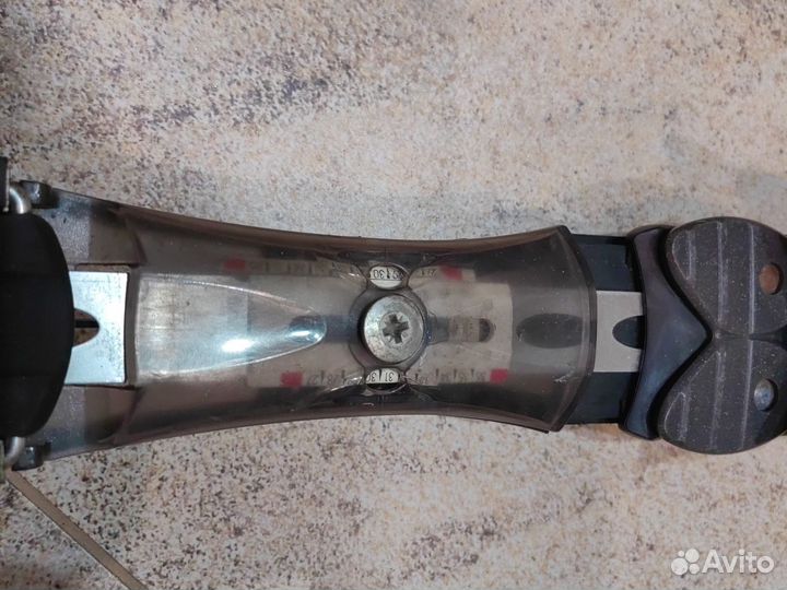 Крепление для горных лыж Атомик