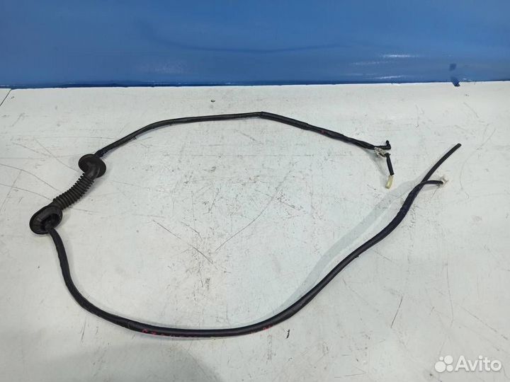 Проводка двери багажника Hyundai Grand Starex 200