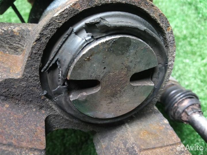 Суппорт задний левый Ford Transit (2006-2013)