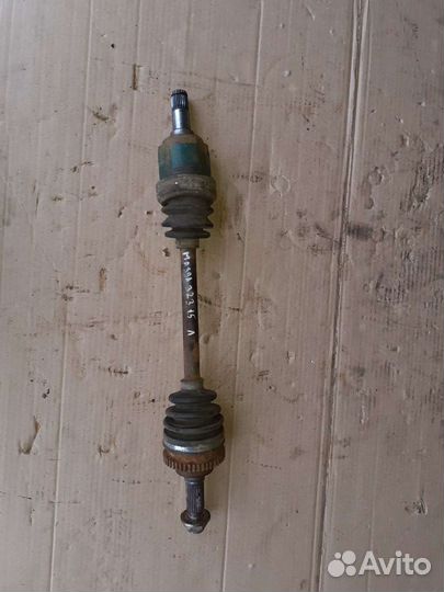 Полуось (привод) передняя левая Мазда 626 GE