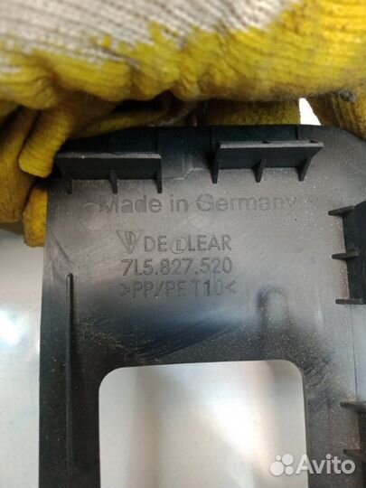 Накладка замка багажника задняя Porsche Cayenne