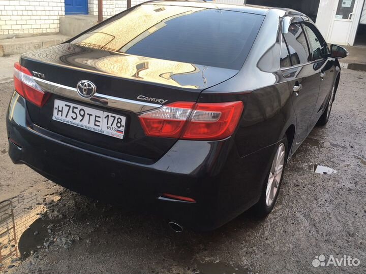 Прокат автомобиля с водителем