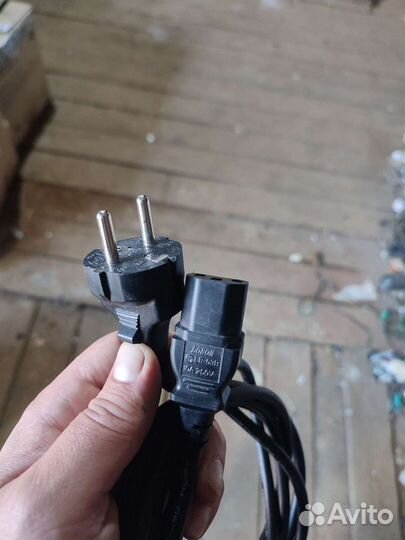 Мощные кабели питания (сечение 1мм)